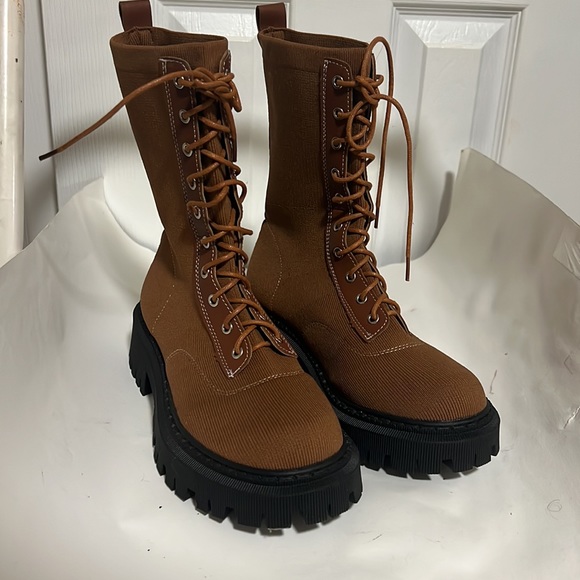 Ribbed Knit Ankle Combat Boots - Picture 4 of 8